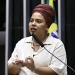 Comissão debate inclusão de diretrizes para uma educação antirracista no novo PNE – Notícias