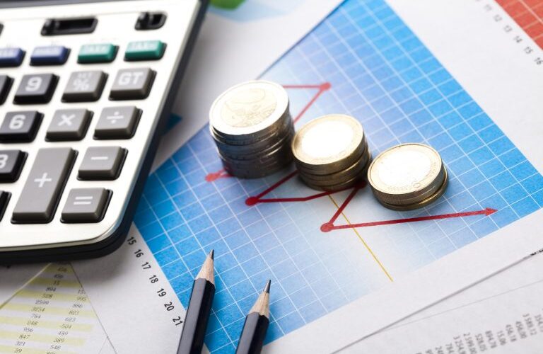 Comissão debate proposta que reabre prazos para prefeituras parcelarem dívidas com a Previdência - Notícias