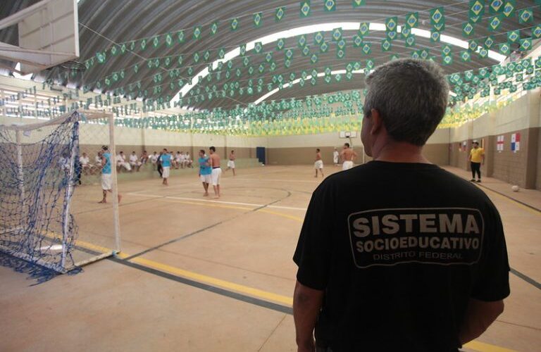 Comissão debate uso de menores por facções criminosas e desafios das políticas socioeducativas - Notícias