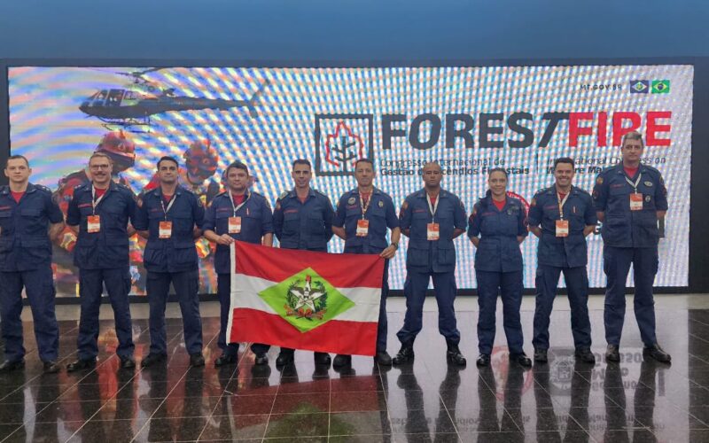 Comitiva do CBMSC participa de Congresso Internacional sobre Gestão de Incêndios Florestais no Mato Grosso