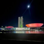 Congresso é iluminado de vermelho pelo Dia Mundial do Doador de Sangue - Notícias