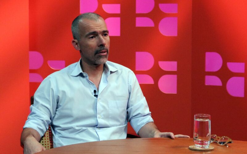 DR com Demori entrevista o jornalista Jamil Chade nesta terça