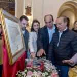 Da França para Joaçaba: governador acompanha celebração com a chegada das Relíquias de Santa Teresinha do Menino Jesus e seus pais
