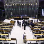 Deputados analisam projeto que aumenta pena para abandono de idoso ou pessoa com deficiência; acompanhe – Notícias