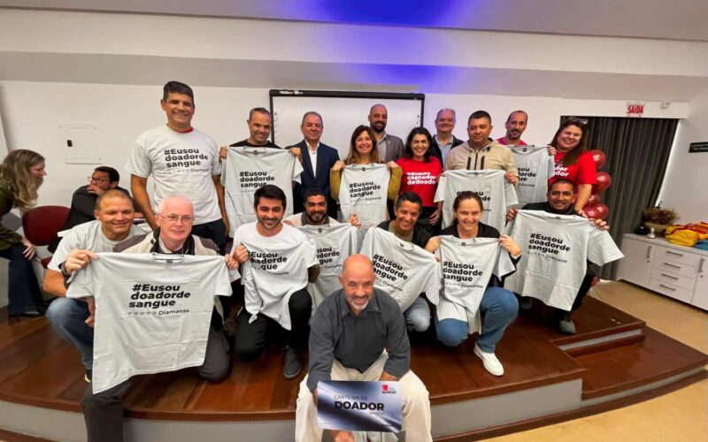 Dia Mundial do Doador de Sangue: Hemosc homenageia doadores de Santa Catarina