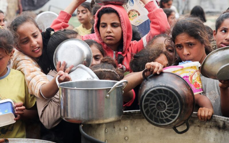 Em 48 horas, Israel mata 200 pessoas e fere mil na Faixa de Gaza