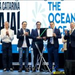 Em Itajaí, governador em exercício de SC assina liberação de recursos para a The Ocean Race e participa de entregas no município