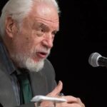 Escritor Cícero Sandroni, membro da ABL, morre aos 90 anos
