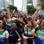 Evangélicos crescem e representam mais de um quarto da população
