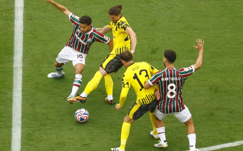 Flu domina Borussia, mas fica no 0 a 0 na estreia do Mundial de Clubes