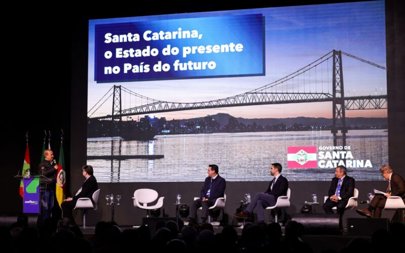 Governador Jorginho Mello destaca força de SC e dos estados do Sul em evento sobre o futuro dos investimentos na construção civil 