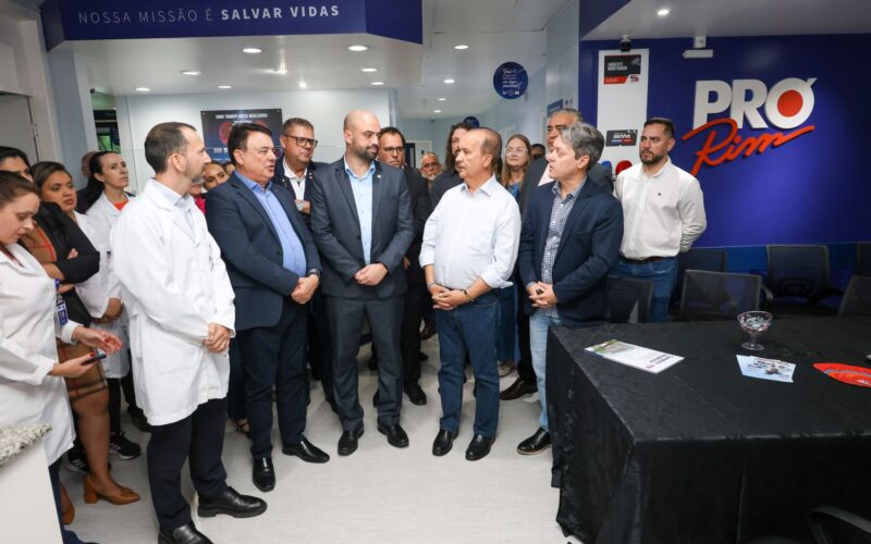 Governador anuncia repasse de R$ 2 milhões para a Pró-Rim de Palhoça
