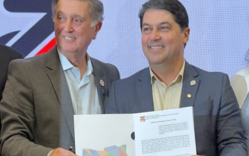 Governo do Estado e Fecam firmam acordo de cooperação técnica para fortalecimento da gestão ambiental municipal