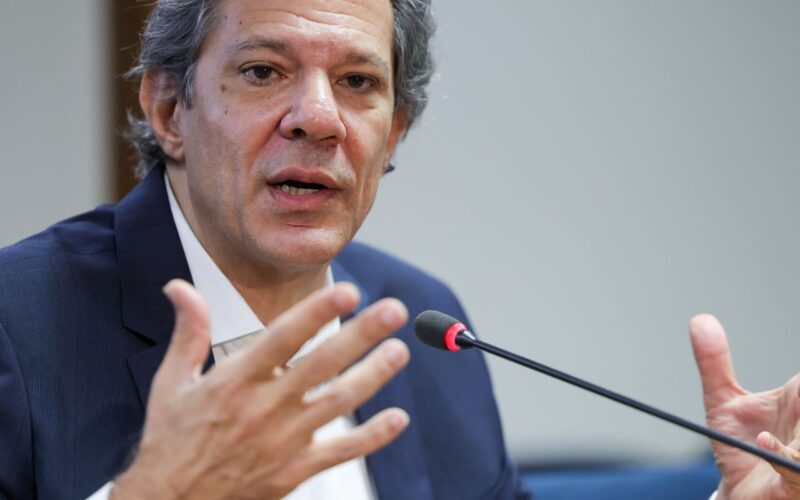 Haddad confirma IR de 17,5% sobre rendimentos de aplicações
