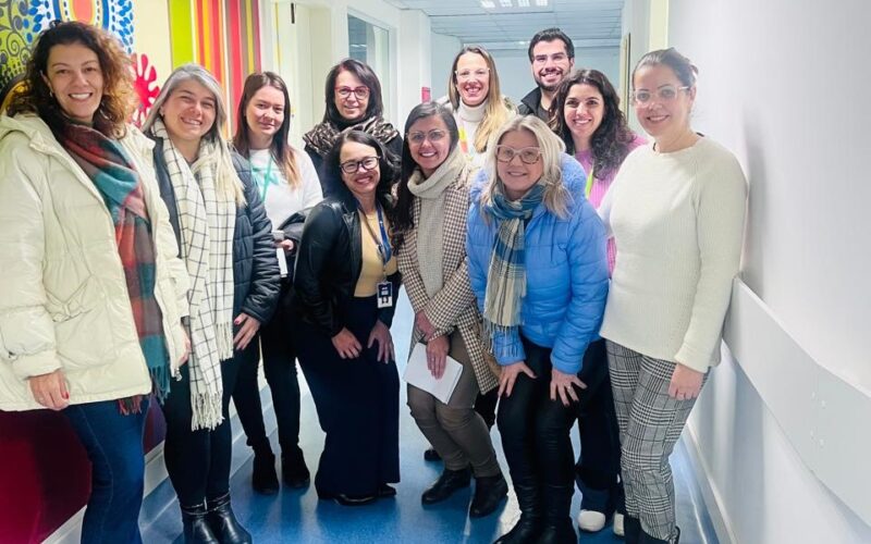 Hospital Tereza Ramos de Lages recebe gestores municipais de saúde para fortalecer o atendimento materno-infantil na Serra