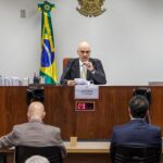 Moraes inicia interrogatório de Bolsonaro na ação da trama golpista
