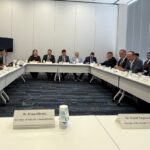 No Japão, Jorginho Mello discute novo canal de escoamento para o Rio Itajaí-Açu