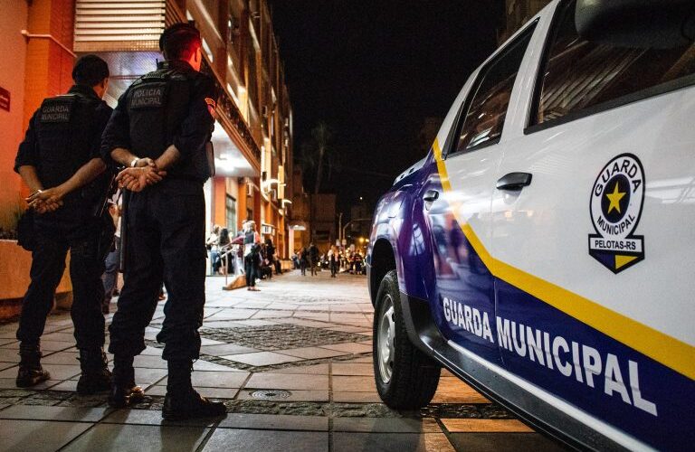 PEC inclui guardas municipais e agentes de trânsito entre órgãos de segurança - Notícias