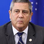 PF diz que Braga Netto foi "figura central" para desacreditar eleições