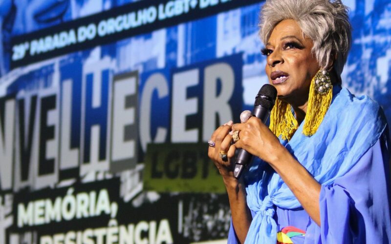 Parada LGBT+ de SP promoverá feira cultural, corrida e premiações