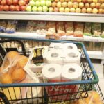 Preços de alimentos caem e prévia da inflação de junho fica em 0,26%