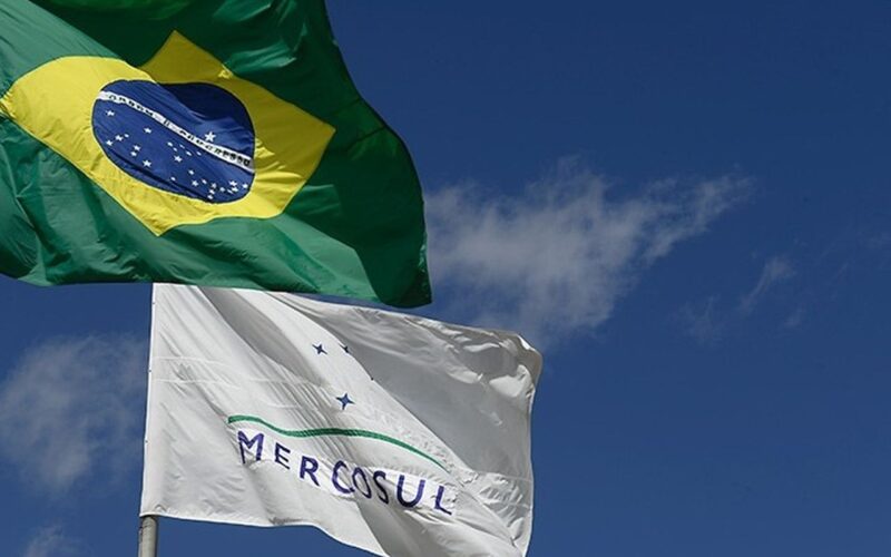 Presidentes vão flexibilizar tarifas comerciais do Mercosul