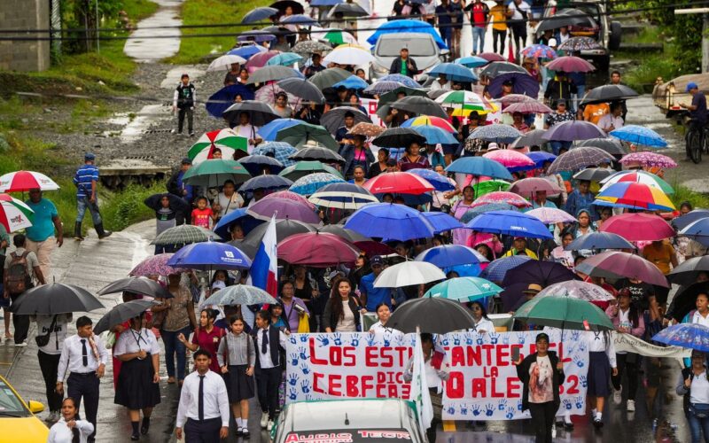 Revolta popular no Panamá detona repressão estatal com estado de sítio