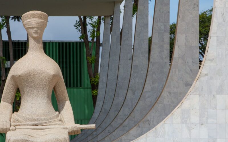 STF suspende julgamento sobre revisão da vida toda