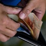 Salário médio de admissão em Santa Catarina é o terceiro maior do país, mostra informativo da Seplan