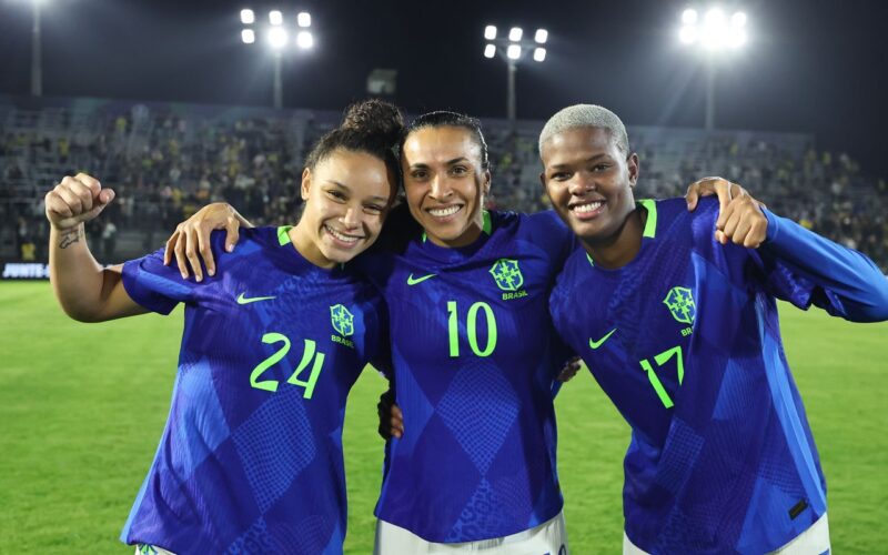 Seleção feminina assume quarta posição do ranking da Fifa