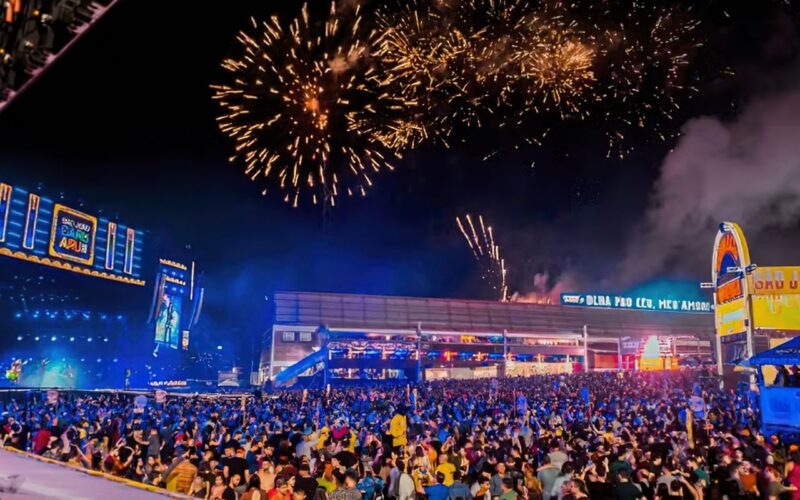 Shows de forró animam a festa de São João de Caruaru neste domingo