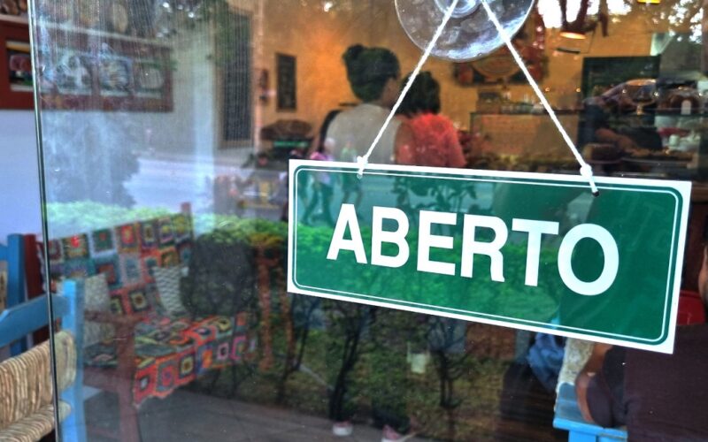 Tempo médio para registro de empresas cai pela metade em Santa Catarina