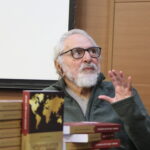 Udesc Faed recebe lançamento de livro escrito por docente referência da geografia no país