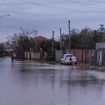 Vulnerável a cheias, ilha de Porto Alegre é atingida por chuvas