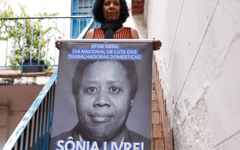 'Sociedade lucra sonegando direitos às domésticas', critica sindicato
