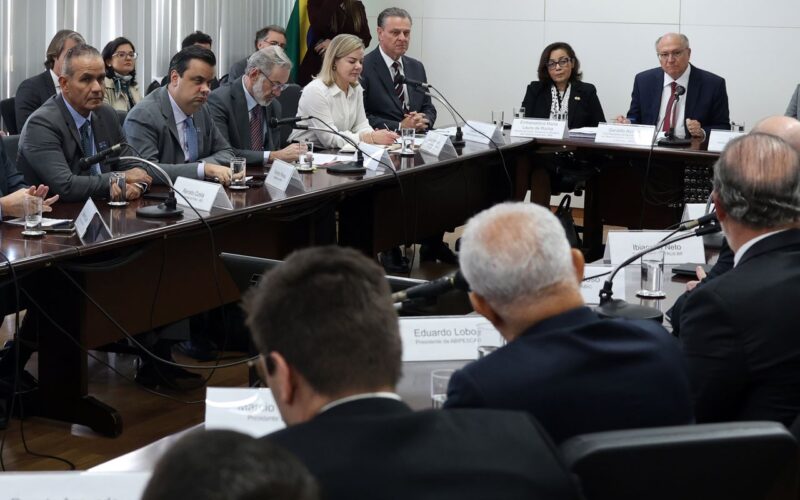 Agronegócio teme perda de safras e apoia negociação do governo com EUA