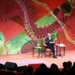 Arnaldo Antunes canta e recita Leminski na abertura da Flip, em Paraty