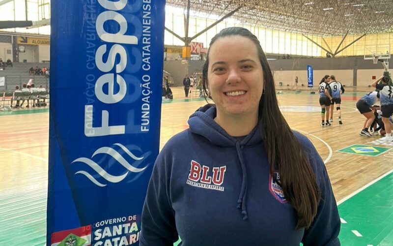 Assistente técnica da seleção brasileira de basquete feminino fala da importância dos Jesc em sua carreira