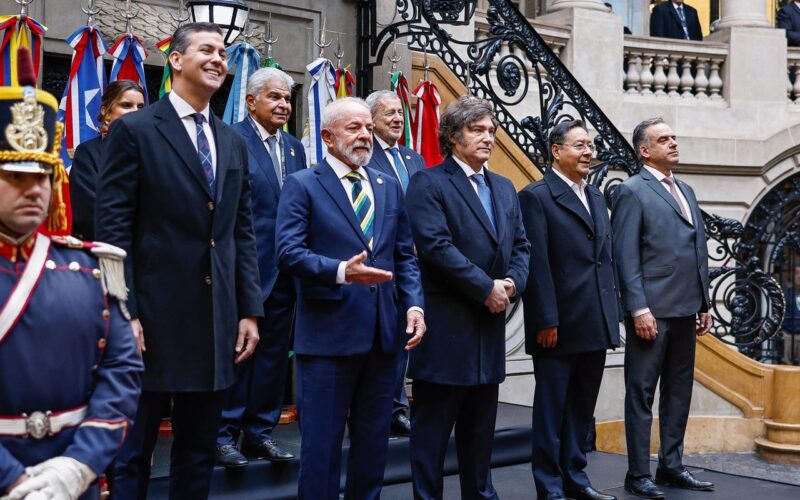 Brasil assume Mercosul com proposta de mais integração regional