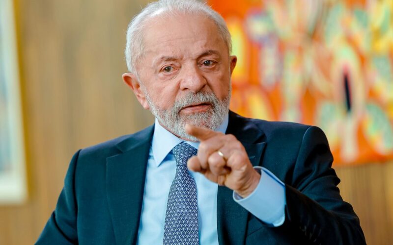 Brasil não aceitará nada que lhe seja imposto, diz Lula à TV americana