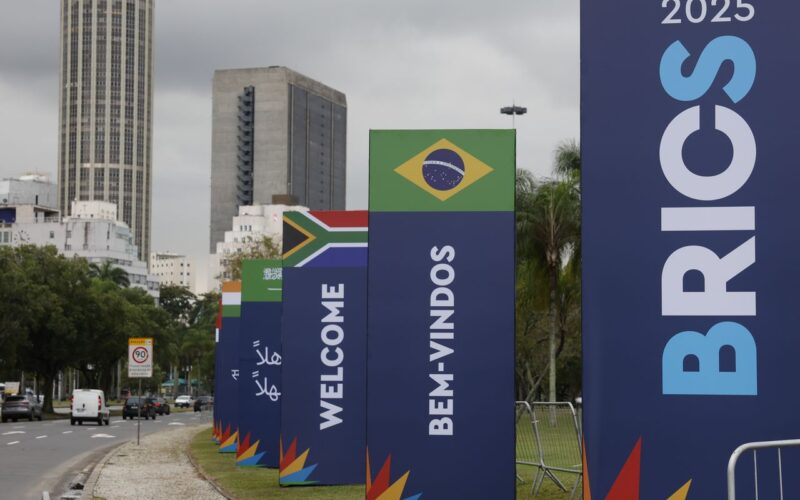 Brics no Brasil busca consolidar bloco em expansão pós-guerra no Irã