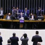 Câmara aprova criação do Dia Nacional do Orgulho Autista, em 18 de junho - Notícias