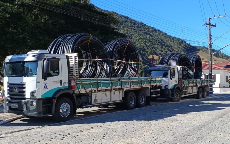 Casan moderniza 3 km de redes de água em Angelina
