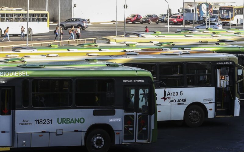 Cidades e BNDES preveem mais do que dobrar redes de transporte público