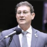Comissão aprova desconto em voo para acompanhante de passageiro com necessidade especial – Notícias