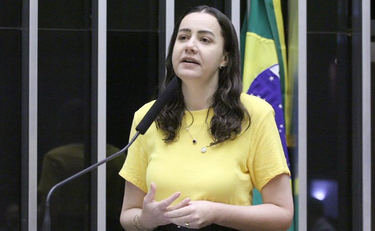 Comissão aprova inclusão de alunos de universidades comunitárias entre beneficiários da assistência estudantil - Notícias