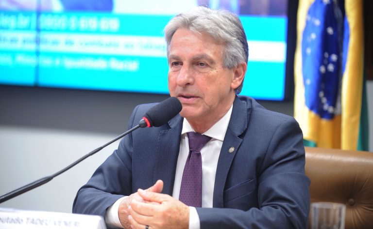 Comissão aprova inclusão de questões de gênero, raça e etnia na política urbana - Notícias