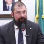 Comissão aprova penas mais duras para tráfico de drogas quando há uso de arma de fogo – Notícias