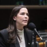Comissão aprova política de atendimento a brasileiras emigrantes em repartições consulares – Notícias