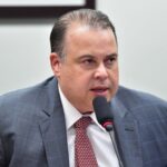 Comissão aprova projeto que facilita instalação de infraestruturas básicas de telefonia celular – Notícias